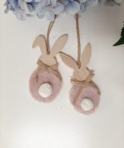 Coppia coniglietti in legno da appendere, Lilla