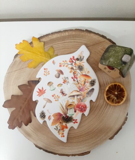 Sottopentola in ceramica a foglia con funghi