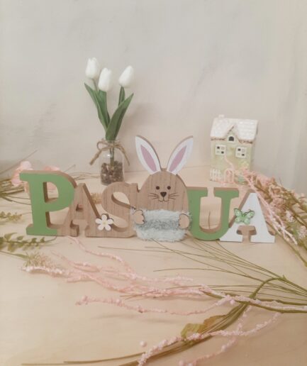 Scritta Pasqua in legno, verde con coniglio